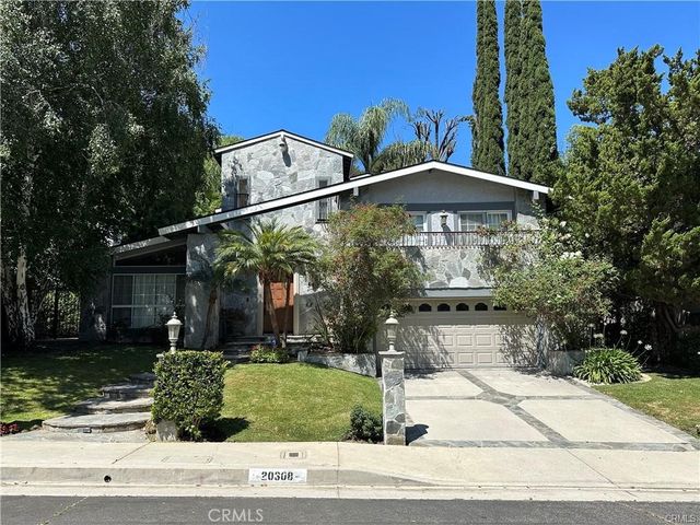 20308 Chapter, Woodland Hills, CA 91364