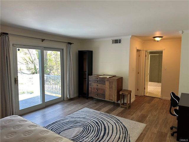 20308 Chapter, Woodland Hills, CA 91364