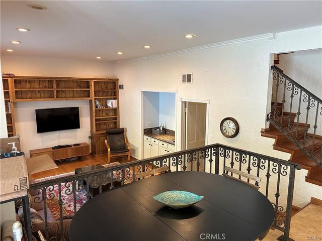 20308 Chapter, Woodland Hills, CA 91364