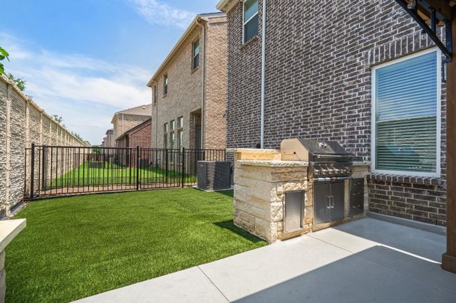 4209 Watson Way, North Richland Hills, TX 76180