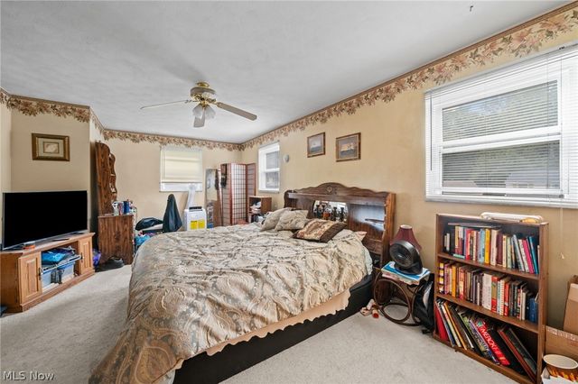 1590 Newcastle Circle, Akron, OH 44313