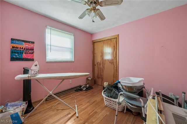 1590 Newcastle Circle, Akron, OH 44313