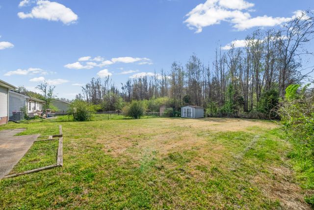 710 Donna Ct, Clarksville, TN 37042