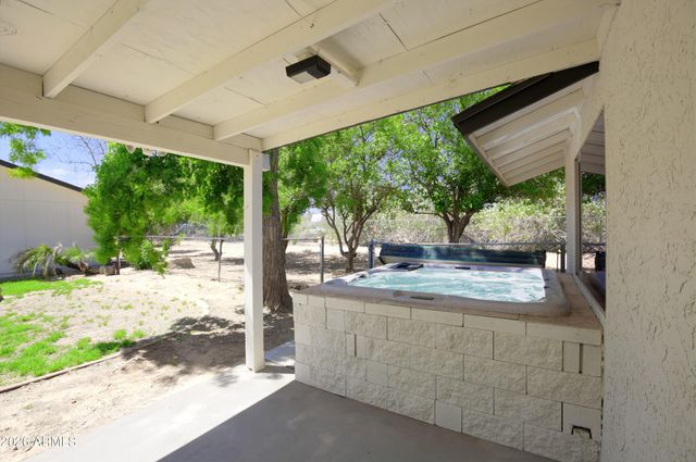 7320 N Citrus Road, Waddell, AZ 85355