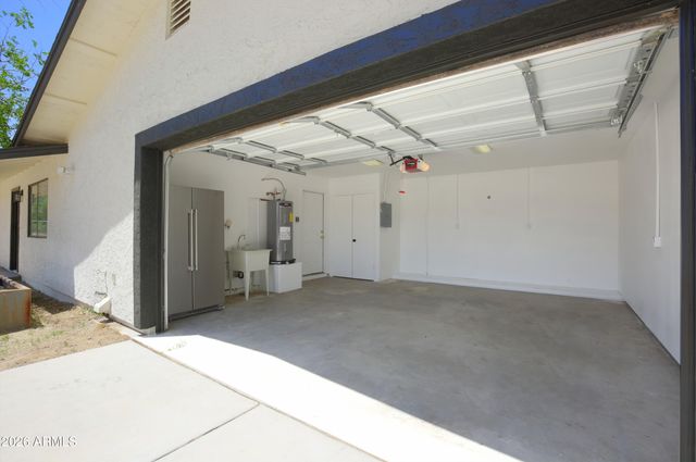 7320 N Citrus Road, Waddell, AZ 85355