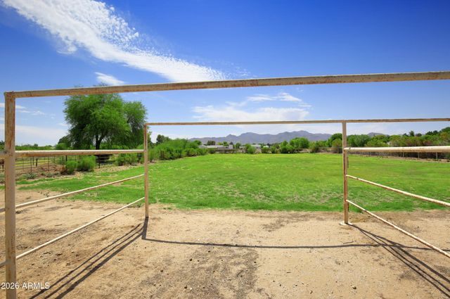 7320 N Citrus Road, Waddell, AZ 85355