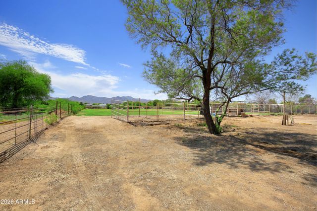 7320 N Citrus Road, Waddell, AZ 85355