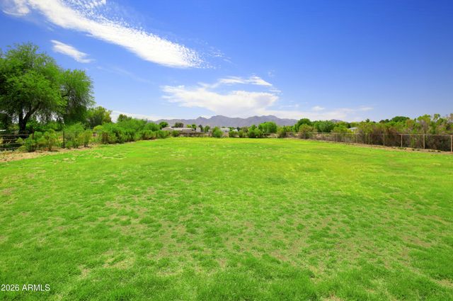7320 N Citrus Road, Waddell, AZ 85355