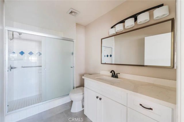 5694 E Los Angeles, Simi Valley, CA 93063