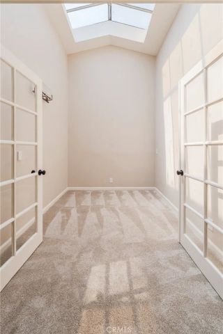 5694 E Los Angeles, Simi Valley, CA 93063