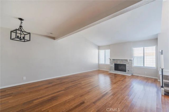 5694 E Los Angeles, Simi Valley, CA 93063