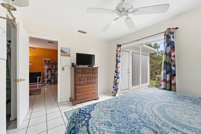 1509 W Road, West Palm Beach, FL 33403