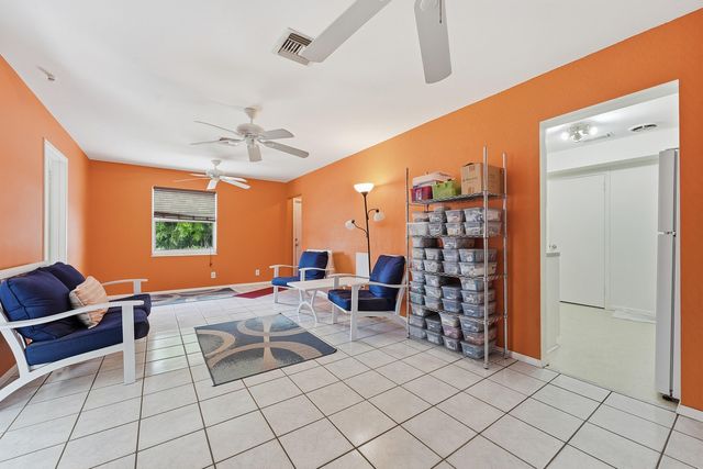 1509 W Road, West Palm Beach, FL 33403