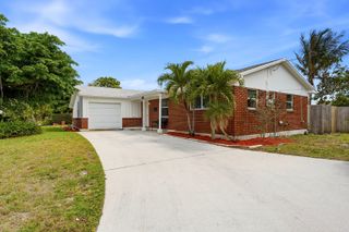 1509 W Road, West Palm Beach, FL 33403