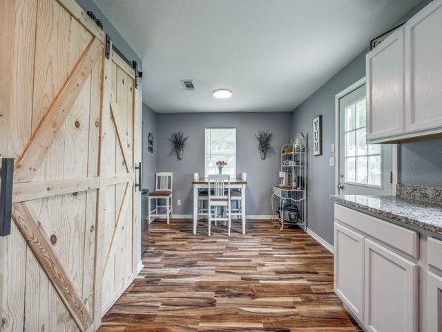 411 W Houston Street, Leonard, TX 75452