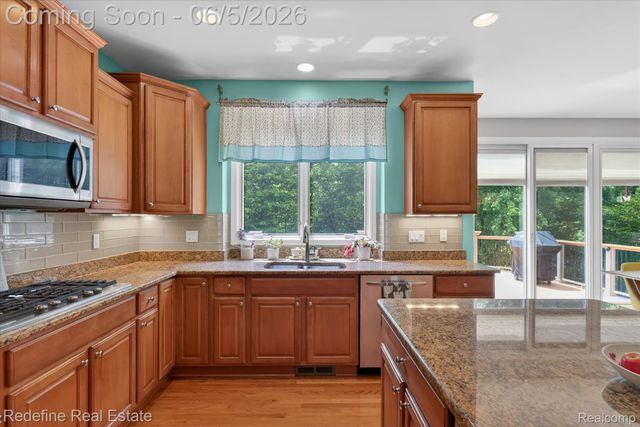 16193 Johnson Creek Drive, Northville Township, MI 48168