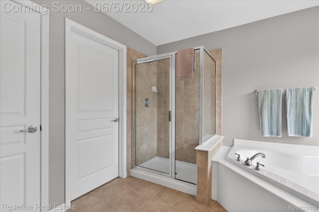 16193 Johnson Creek Drive, Northville Township, MI 48168