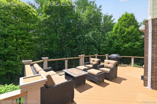 16193 Johnson Creek Drive, Northville Township, MI 48168