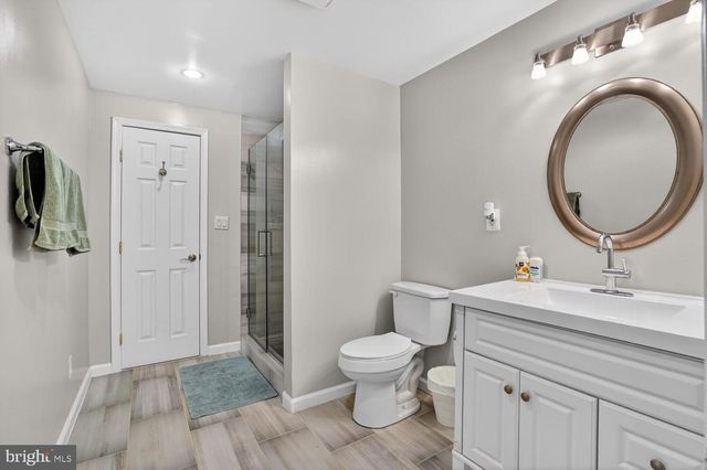 2208 HALTER LN, Reston, VA 20191