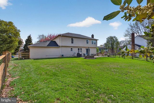 2208 HALTER LN, Reston, VA 20191