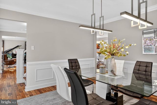 2208 HALTER LN, Reston, VA 20191