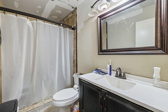 16205 Sun View Lane, Conroe, TX 77302