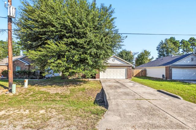 16205 Sun View Lane, Conroe, TX 77302