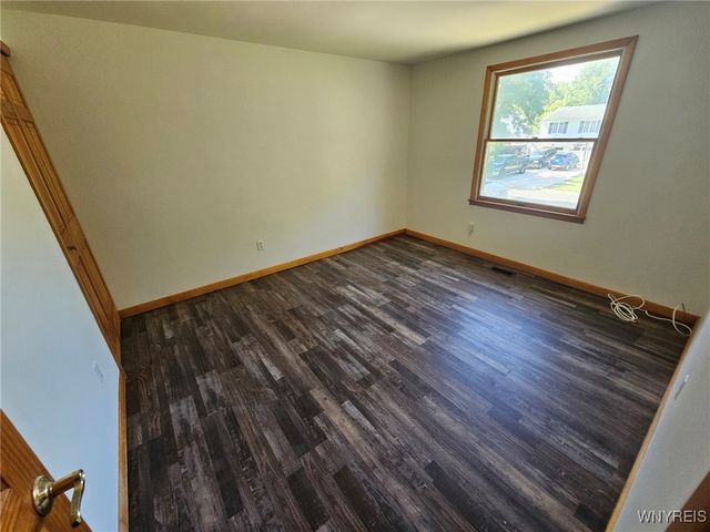 92 Chapel Glen Drive, Hamburg, NY 14075