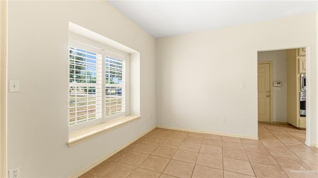 5015 Mile 8 Road, Edinburg, TX 78541