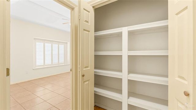 5015 Mile 8 Road, Edinburg, TX 78541