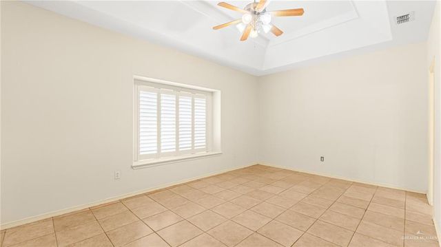 5015 Mile 8 Road, Edinburg, TX 78541