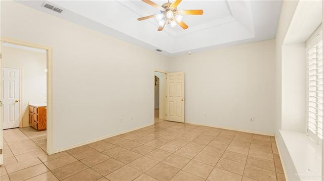 5015 Mile 8 Road, Edinburg, TX 78541