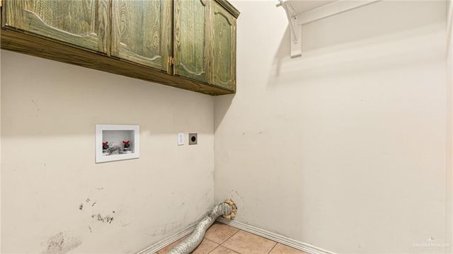 5015 Mile 8 Road, Edinburg, TX 78541