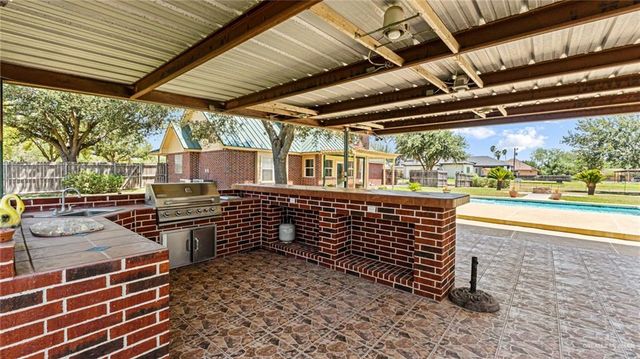 5015 Mile 8 Road, Edinburg, TX 78541