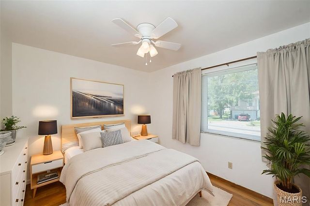 11932 Ameling Road, Maryland Heights, MO 63043