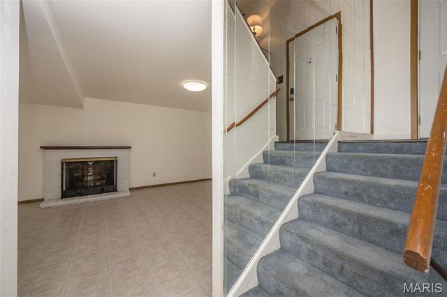11932 Ameling Road, Maryland Heights, MO 63043