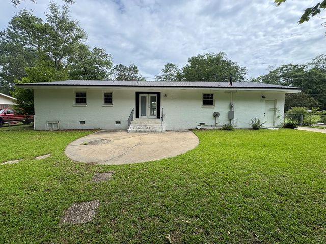 409 Sequoyah, Dothan, AL 36303