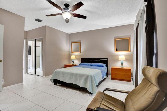 6251 Long Key Lane, Boynton Beach, FL 33472