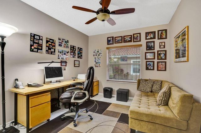 6251 Long Key Lane, Boynton Beach, FL 33472