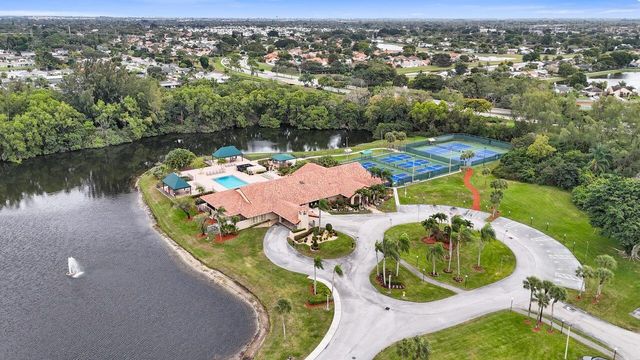 6251 Long Key Lane, Boynton Beach, FL 33472
