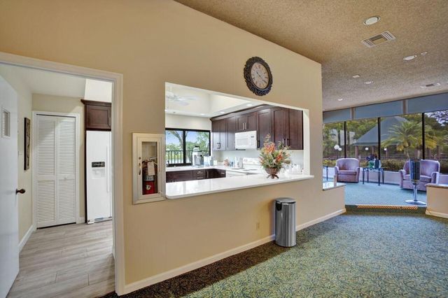 6251 Long Key Lane, Boynton Beach, FL 33472