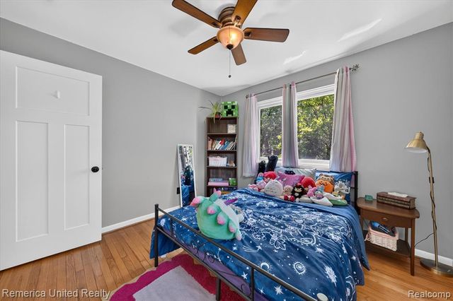 29114 Lori Street, Livonia, MI 48154