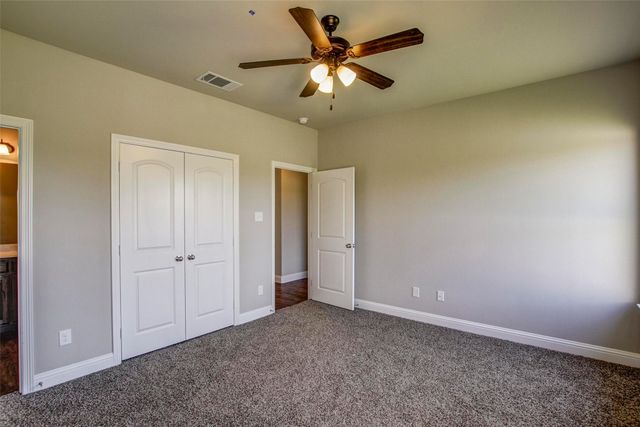 493 Canvas Court, Crowley, TX 76036