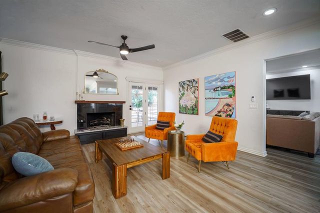 4200 Rimridge Road, Edmond, OK 73025