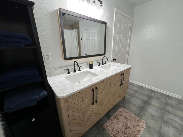 29922 Hegar Road, Hockley, TX 77447