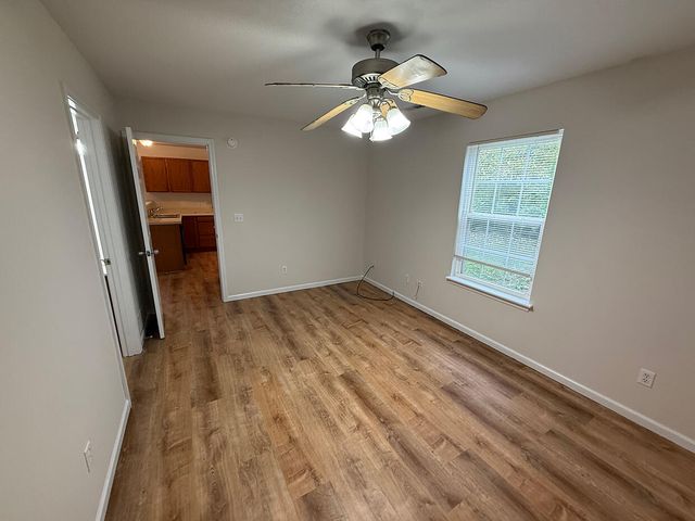 4114 HIDDEN CREEK CT, Columbia, MO 65202