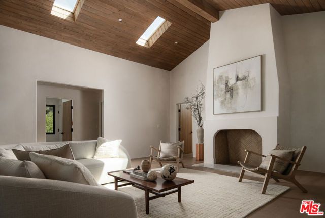 1590 San Roque Road, Santa Barbara, CA 93105