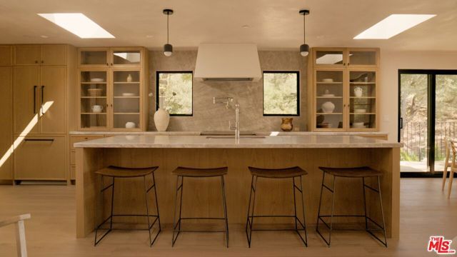 1590 San Roque Road, Santa Barbara, CA 93105