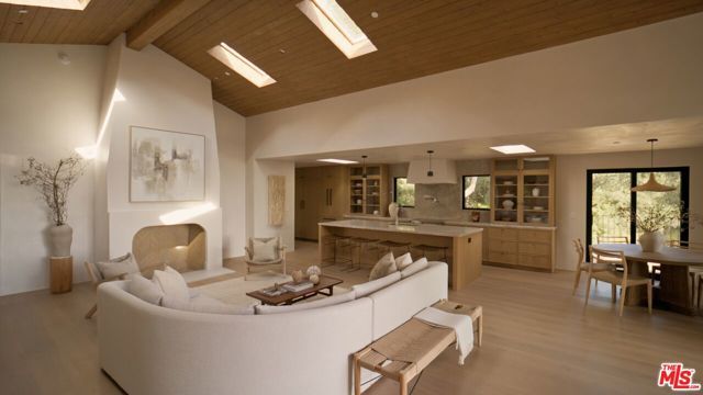 1590 San Roque Road, Santa Barbara, CA 93105