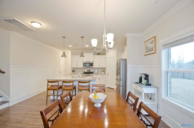 127 Fernhill Drive NW, Madison, AL 35757